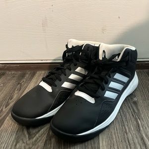 Adidas Cloudfoum mens shoes size 12